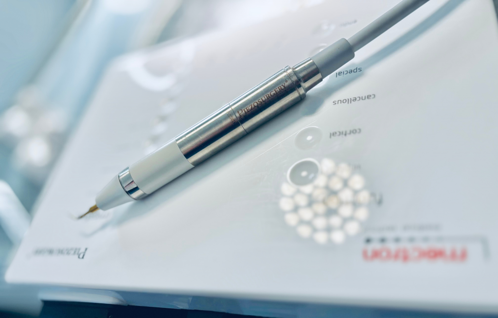 services bild - Piezosurgery®