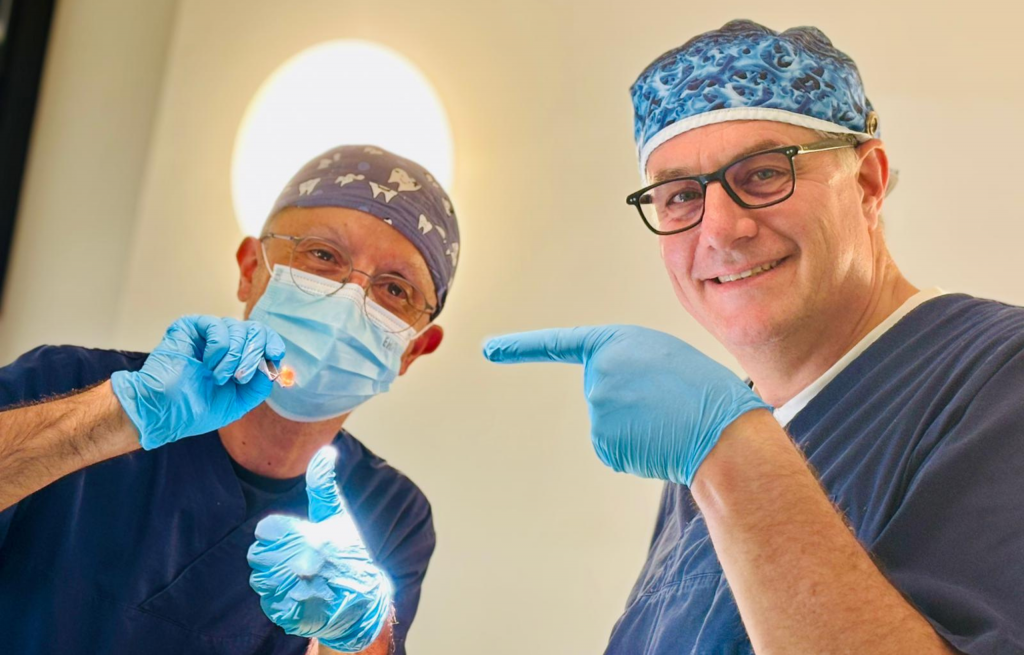 services bild - Zahn- und Weisheitszahn-entfernung